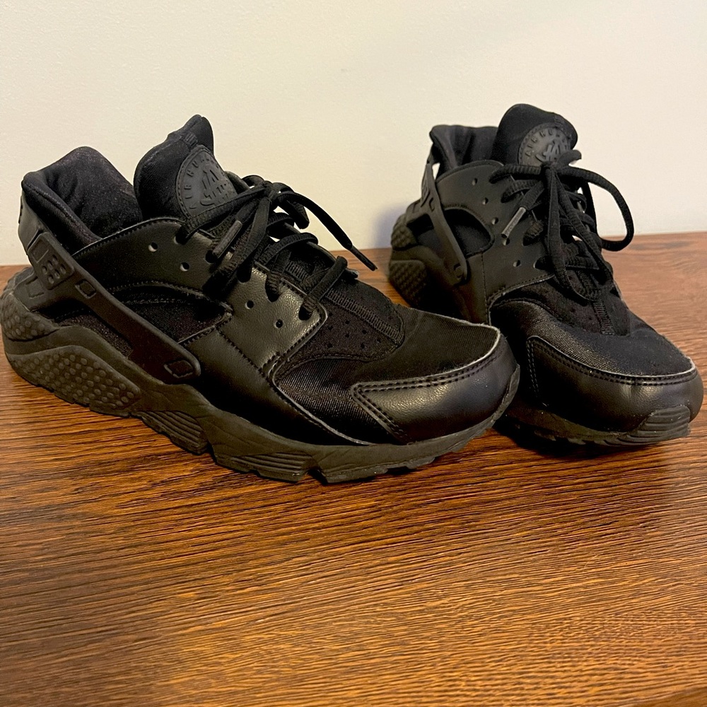 all black huaraches kids